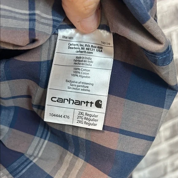 Carhartt Men's Navy and Tan Plaid Shirt - Picture 4 of 7